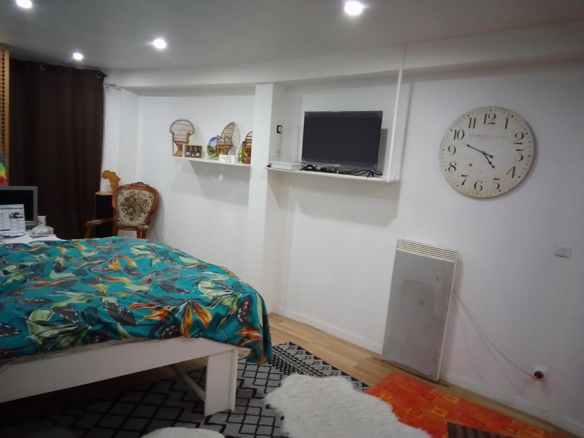 Chambre Chez L'Habitant Saint-Pierre-le-Moûtier 외부 사진